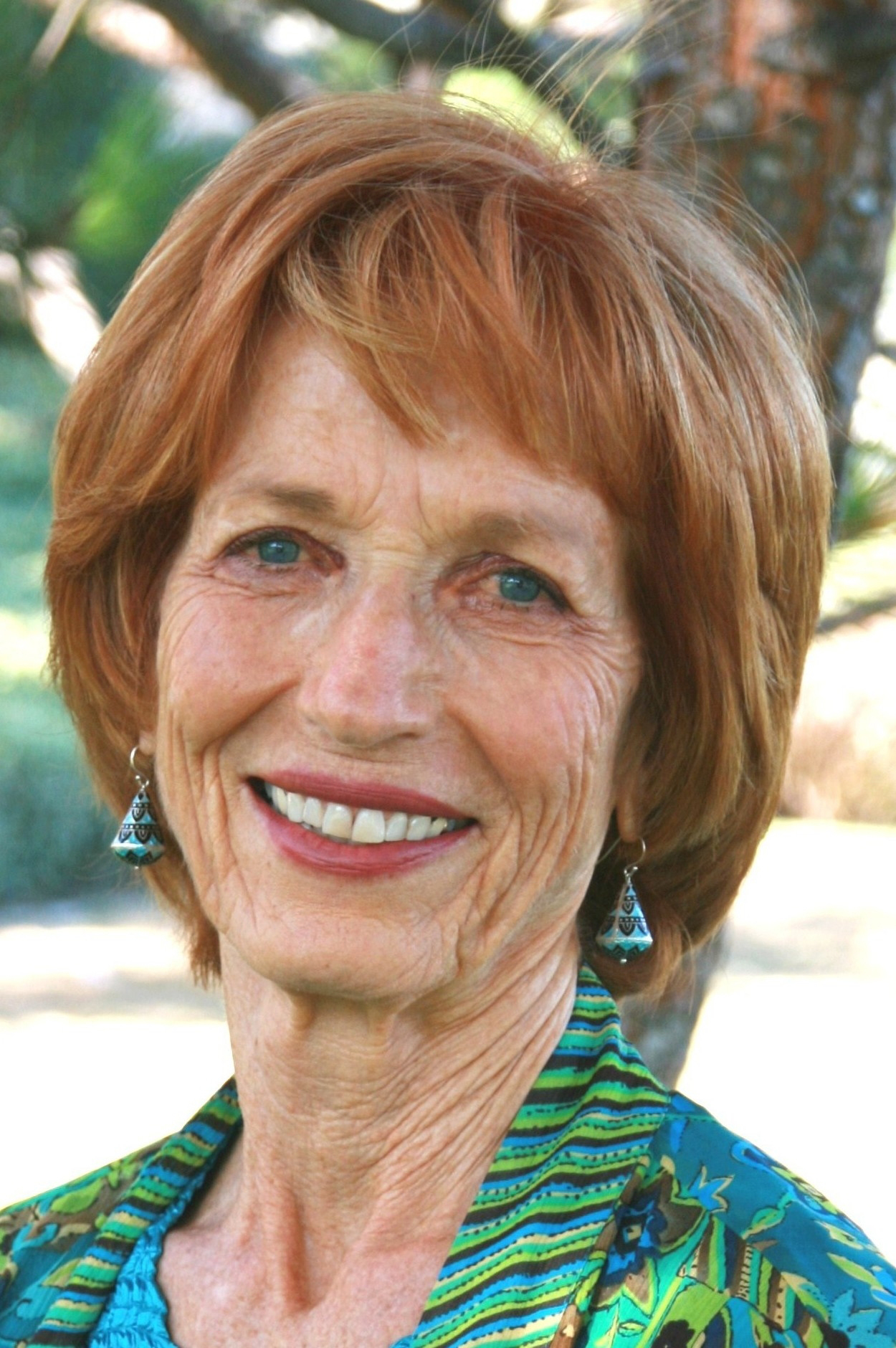 Kay Lindahl is the founder of The Listening Center in Long Beach, California. For the past decade she has been teaching the sacred art of listening to a ... - Lindahlsmall
